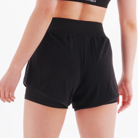 short sport amazones face